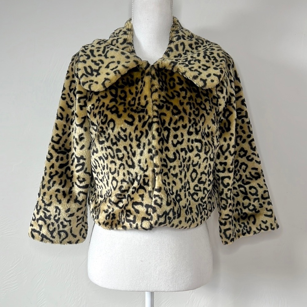 Faux Fur Cropped Leopard Jacket